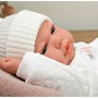 Poupée Bébé Arias Andie 40 cm: Plus de 300.000 produits de grandes marques en vente directe à prix usine sur cadeaufou.com. Labe