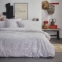 Parure de couette TODAY Blanc: Plus de 300.000 produits de grandes marques en vente directe à prix usine sur cadeaufou.com. Labe