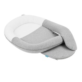 Coussin Babymoov Cocon Blanc/Gris: Plus de 300.000 produits de grandes marques en vente directe à prix usine sur cadeaufou.com. 