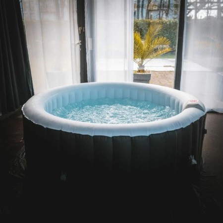 Spa gonflable Sunspa 4 personnes: Plus de 300.000 produits de grandes marques en vente directe à prix usine sur cadeaufou.com. L