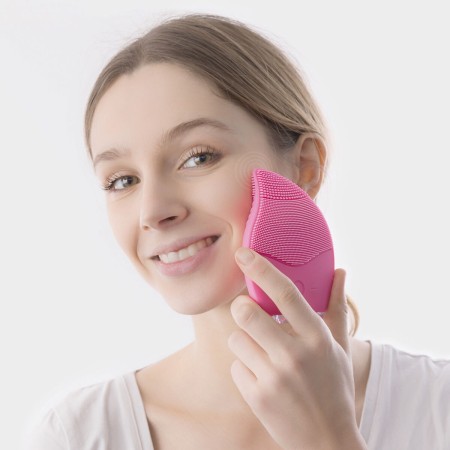 Masseur Nettoyant Facial Rechargeable InnovaGoods: Plus de 300.000 produits de grandes marques en vente directe à prix usine sur