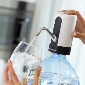 Fontaine d'eau automatique et recharchable InnovaGoods: Plus de 300.000 produits de grandes marques en vente directe à prix usin