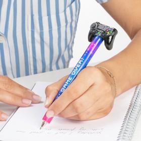 Crayon Game Over: Plus de 300.000 produits de grandes marques en vente directe à prix usine sur cadeaufou.com. Label boutique so