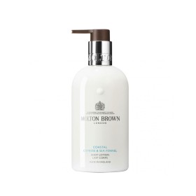 Lotion corporelle Molton Brown Coastal Cypress&Sea Fennel 300 ml: Plus de 300.000 produits de grandes marques en vente directe à