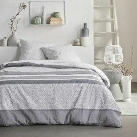 Parure de couette TODAY Blanc: Plus de 300.000 produits de grandes marques en vente directe à prix usine sur cadeaufou.com. Labe